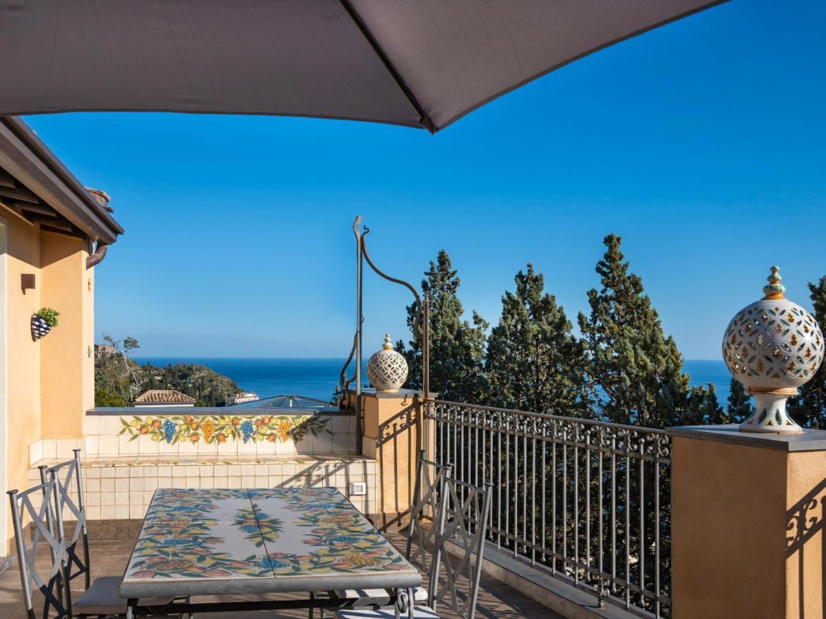 Sea And The City Taormina Luaran gambar